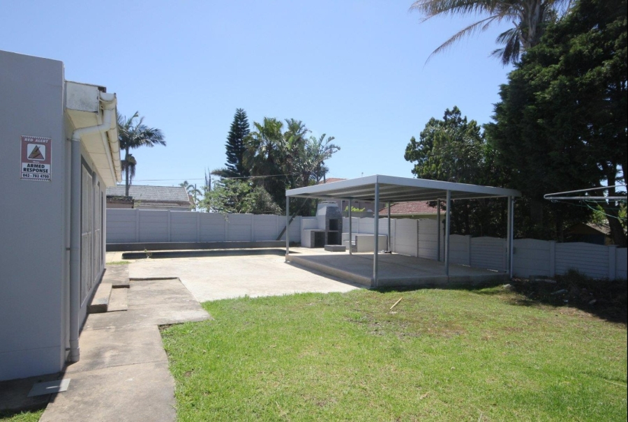 4 Bedroom Property for Sale in Sunnyridge Eastern Cape